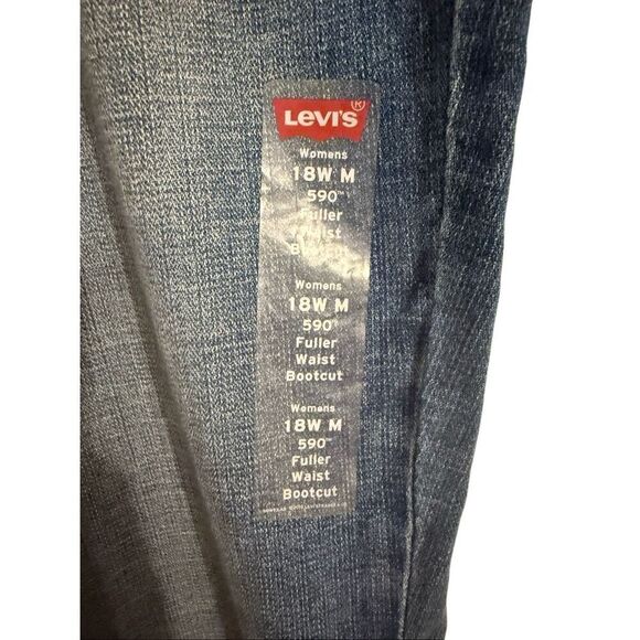 Brand New Levi’s 590 Fuller Waist Bootcut Denim Jeans Plus Size 18 - Picture 14 of 16